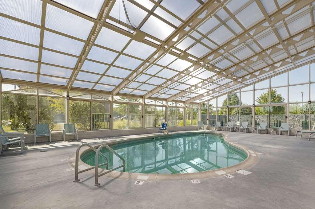 Best Western Plus Lafayette Hotel University Area Facilidades foto