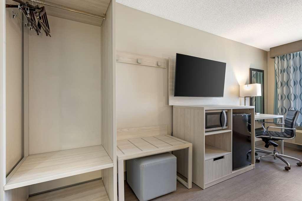 Best Western Plus Lafayette Hotel University Area Quarto foto