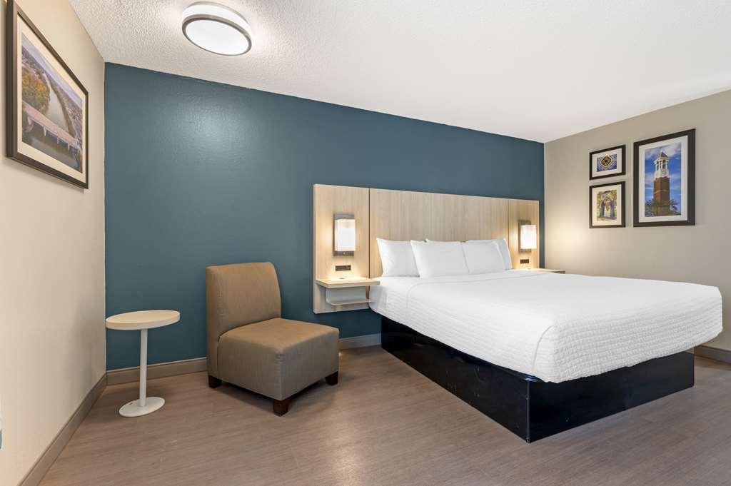 Best Western Plus Lafayette Hotel University Area Quarto foto