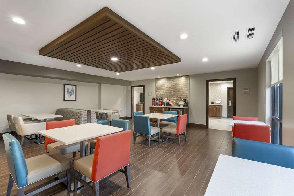 Best Western Plus Lafayette Hotel University Area Restaurante foto